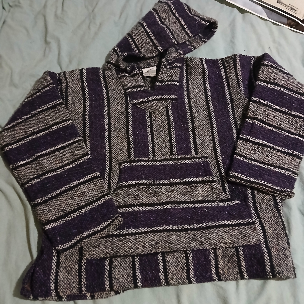 Mexican Baha Hoodie.Men's Striped Hooded Sweater - Black and Gray. Sz.s.‎